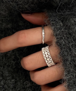 Hollow Lace Ring for Women - Japanese & Korean Style Adjustable Open Ring, French Vintage 2025 Niche Design