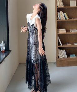 Hollow Lace Spliced Dress for Summer - Stylish and Elegant Design for May Day Outings, Trendy Fashion Statement