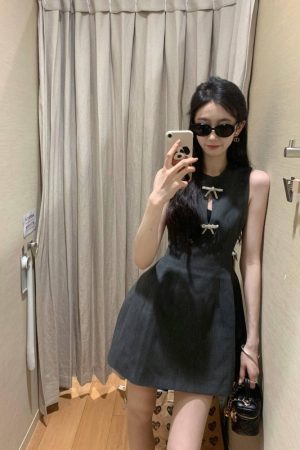 Hollow-Out Sleeveless Dress with Bow Tie, Waist-Cinching Slim-Fit Design, Elegant Sexy Short Skirt for Summer, Y2K Style