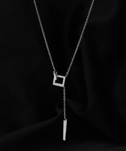 Hollow Square Tassel Pendant Necklace for Women, Minimalist Collarbone Chain, Chic Niche Design, Fashion Jewelry 2025
