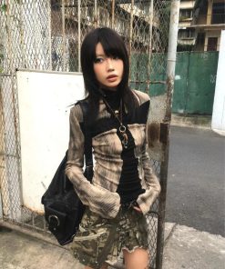 How To Style Red Sweater, Grunge Clothes Girl - Grunge Cross Path Ribbed Top