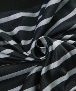 How To Style Wide Leg Jeans, Mode Inspiration - Grunge Striped Wrap Crop Top