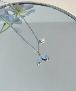 Ice Blue Fish Tail Pearl Necklace for Women - Heart Design Clavicle Chain, Versatile Summer Vacation Accessory 2025