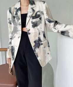 Inspiration Outfit Ideas, Korean Cute Outfits Skirts - Old Money Blazer