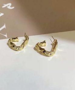 Irregular Hammered Diamond-Studded Earrings for Women - Niche Design Elegant Studs, High-End Fashion Accessories