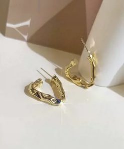 Irregular Hammered Diamond-Studded Earrings for Women - Niche Design Elegant Studs, High-End Fashion Accessories