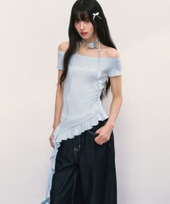Irregular Hem One-Shoulder Top for Women, Off-Shoulder Short Sleeves, Trendy Summer Style, Perfect for Weekend Outings