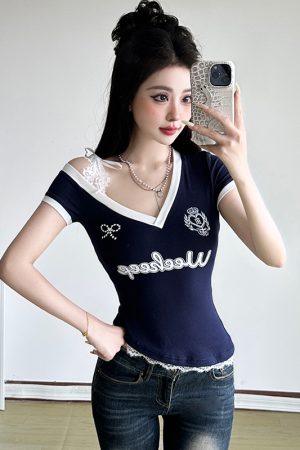 Irregular Off-Shoulder Lace Splicing T-Shirt â€“ Casual Two-Piece Style, American Street Style, Trendy Fashion Top