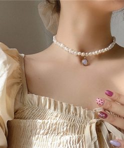 Irregular Pearl Choker Necklace for Women, Summer Baroque Oval Pendant Collar, Light Luxury Clavicle Chain