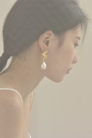 Irregular Pleated Water Droplet Pearl Earrings - Vintage European & American Designer Style for Women