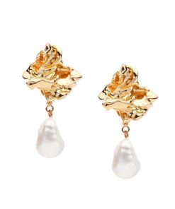 Irregular Pleated Water Droplet Pearl Earrings - Vintage European & American Designer Style for Women