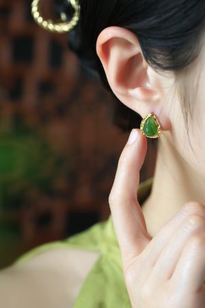 Jade Green Water Droplet Earrings for Women - 18K Gold-Plated Pure Silver with Chinese Style National Wind Design