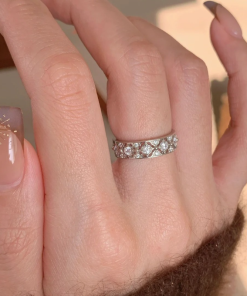 Japanese and Korean Style Lace Hollow Five-Petal Flower Ring for Women - Adjustable, Simple, Versatile, Sweet Design