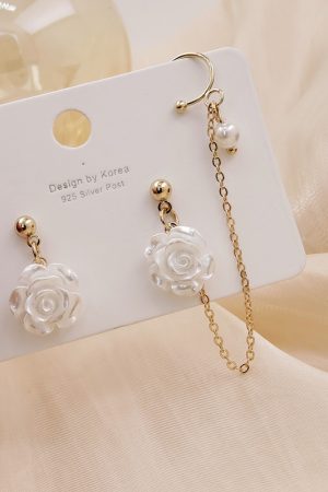 Japanese Korean Retro Light Luxury Rose Flower Pearl Stud Ear Cuff Earrings for Elegant Style