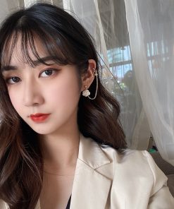 Japanese Korean Retro Light Luxury Rose Flower Pearl Stud Ear Cuff Earrings for Elegant Style