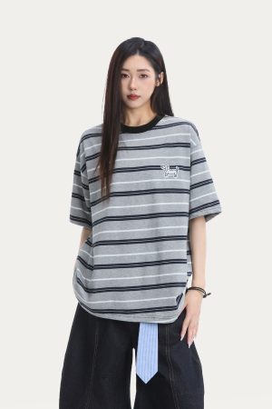 Japanese Retro Dog Patch Striped Short Sleeve T-Shirt for Women - Loose Fit Pure Cotton Summer Top, Casual Commuting Style