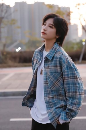 Japanese-Style Brushed Plaid Long Sleeve Shirt for Men and Women, Casual Cool Couple Jacket for Spring and Autumn