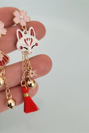 Japanese-Style Fox Design Asymmetrical Fan Earrings for Cute and Sweet Looks