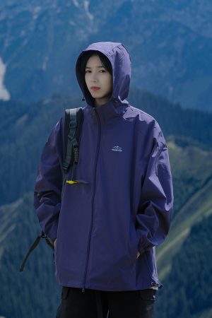 Japanese-Style Hooded Waterproof Jacket for Men & Women, Retro Loose-Fit Outdoor Coat for Spring & Autumn City Style