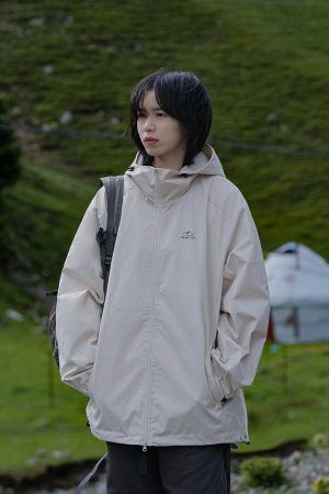 Japanese-Style Hooded Waterproof Jacket for Men & Women, Retro Loose-Fit Outdoor Coat for Spring & Autumn City Style