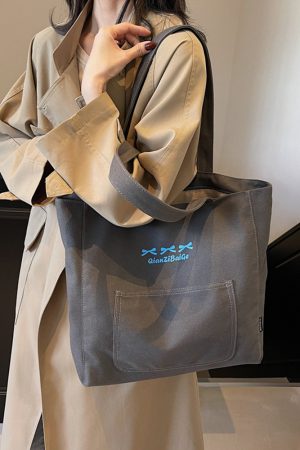 Japanese-Style Large Capacity Canvas Tote Bag for Women - 2025 Shoulder Bag for Students and Early Morning Commutes