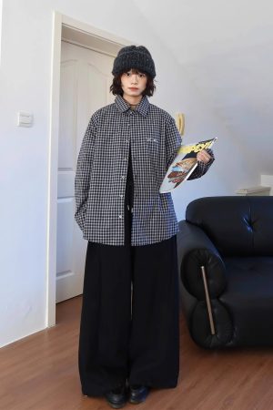 Japanese-Style Retro Loose-Fit Fine Check Long Sleeve Shirt for Men & Women, Casual Versatile Couple's Jacket for Spring & Autumn