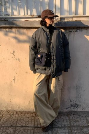 Japanese-Style Retro Minimalist Loose Baseball Jacket - Unisex Cotton Coat for Winter, Versatile Casual Flight Jacket