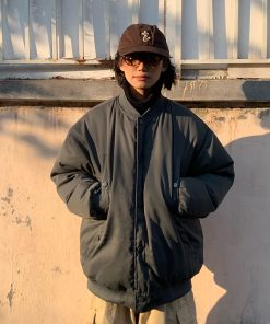 Japanese-Style Retro Minimalist Loose Baseball Jacket - Unisex Cotton Coat for Winter, Versatile Casual Flight Jacket