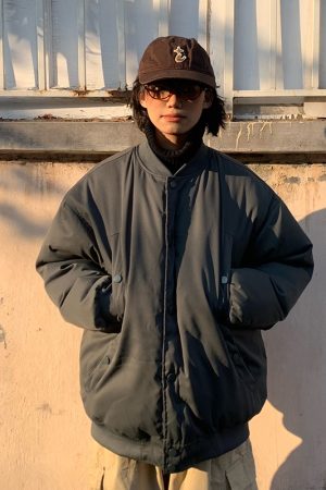 Japanese-Style Retro Minimalist Loose Baseball Jacket - Unisex Cotton Coat for Winter, Versatile Casual Flight Jacket