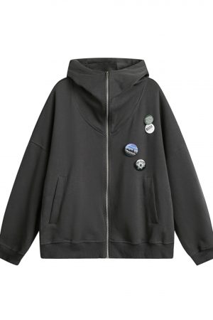 Japanese-Style Retro Oversized Badge Hoodie for Men and Women - Loose Fleece College Jacket for Spring, Autumn, and Winter
