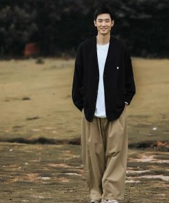 Japanese-Style Retro Solid Color V-Neck Cardigan Sweater for Men & Women - Casual Knitted Jacket, Autumn City Boy Aesthetic