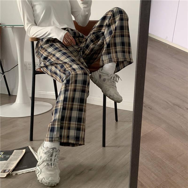 Jean Under Dress, Cute Outfits Warm Weather - Elasticated Waist Checkered Sweatpants Jean Under Dress, Cute Outfits Warm Weather - Elasticated Waist Checkered Sweatpants