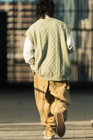 Khaki Twill Tapered Pants with Roaring Beast Print - Trendy Y2K Style for Casual Chic Outfits