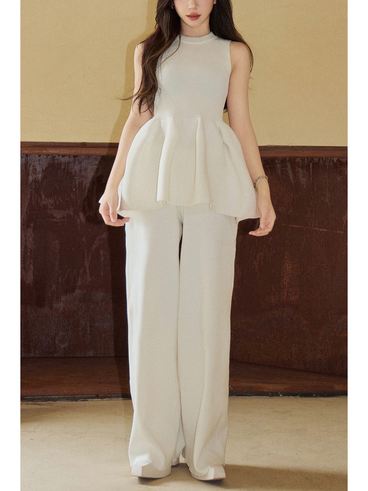 Knitted Flower Bud Two-Piece Set - Puffy Elastic Design Sleeveless Top & Loose Wide-Leg Pants - Trendy Summer Outfit Knitted Flower Bud Two-Piece Set - Puffy Elastic Design Sleeveless Top & Loose Wide-Leg Pants - Trendy Summer Outfit