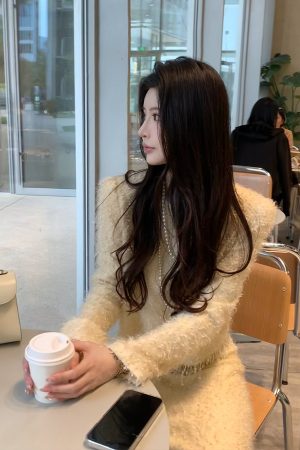 Knitted Round Neck Sweater and Straight Skirt Two-Piece Fashion Set for Women, Chic and Elegant Style, Y2K Inspired Design