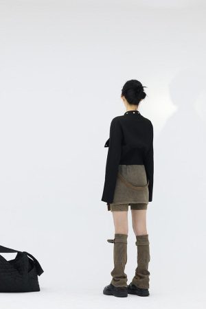Knitwear Style, Diy Vetement - Belt Detail Denim Mini Skort With Leg Warmer