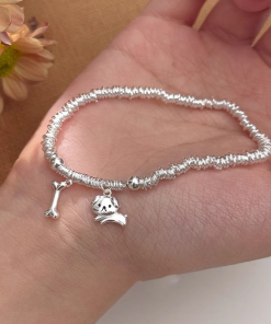 Korean and Japanese Style Lightweight Luxury Dog Bone Pendant Bracelet for Women â€“ High-Quality Niche Design