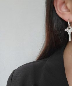 Korean & Japanese Versatile Stud Earrings with Key Inlaid Design - Stylish Women's Ear Accessories