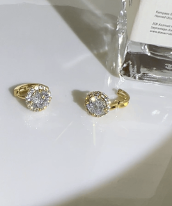 Korean Minimalist One Diamond Sparkling Zircon Ear Clip Earrings for Women - Classic Elegant Jewelry Accessory