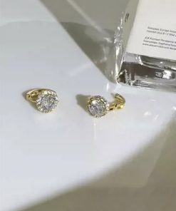 Korean Minimalist One Diamond Sparkling Zircon Ear Clip Earrings for Women - Classic Elegant Jewelry Accessory