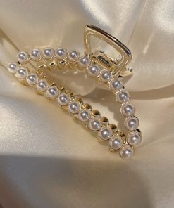 Korean Pearl Hair Clip 2025, High-End Hair Gripper for Women, Chic Hair Accessory for Influencers, Elegant Back of Head Style