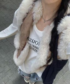 Korean Retro Gold-Embossed Suede Reversible Vest for Women, High-End Fur and Leather Integrated Coat, Stylish Fall Fashion