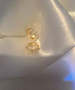 Korean Retro Pearl Stud Earrings for Women - Trendy 2025 Light Luxury Small Earrings, Perfect for Y2K Fashion Lovers