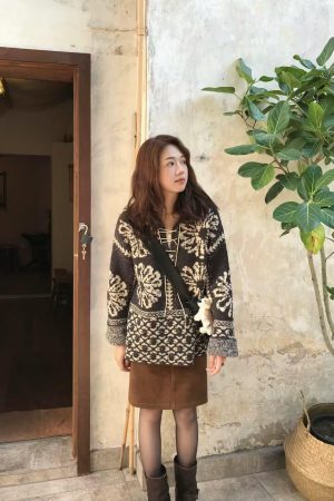 Korean Retro Pumpkin Jacquard Sweater for Women - Loose-Fitting High-End Knit Pullover Top