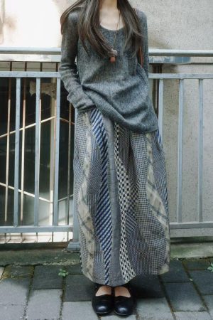 Korean Retro Striped Plaid Color-Blocked High-Waisted Slimming Skirt for 90s Y2K Style