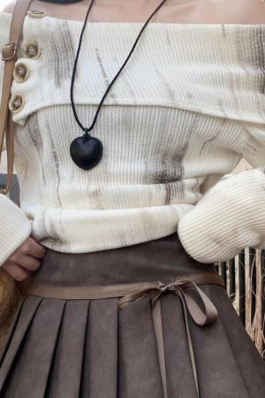 Korean Style 3D Heart Necklace - Vintage Leather Thin Cord Sweater Chain, 2025 Trendy Women's Accessory