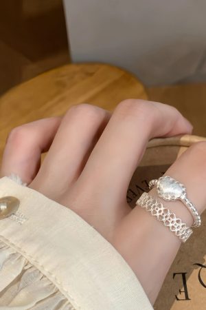 Korean-Style Adjustable Open Finger Heart Lace Ring for Women - Trendy High-End Fashion Accessory 2025