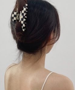 Korean Style Black and White Checkerboard Half-Moon Acetate Hair Claw Shark Clip for Effortless Chic Hairdos