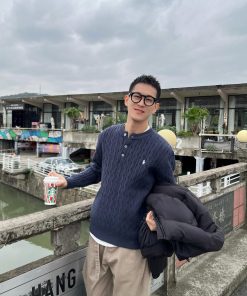 Korean Style Blue Twisted Embroidery Henley Collar Sweater for Men - Casual Autumn Fashion Top