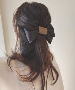 Korean Style Bow Hair Clip - Trendy 2025 Hair Claw for Women, Back of Head Accessory, Fashionable Hair Accessories